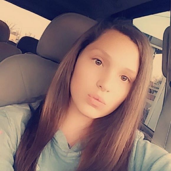 Meet your Posher, Kylee - Picture 1 of 1